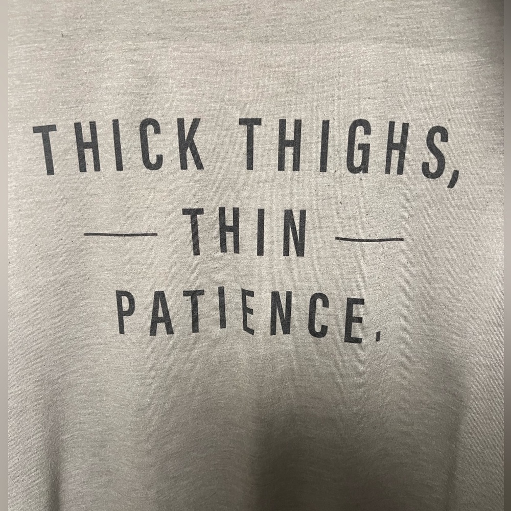 Tank top- Medium - Picture 4 of 4